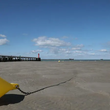 Studio-cosy 1 Vue Port A Deux Pas De Nausicaa *